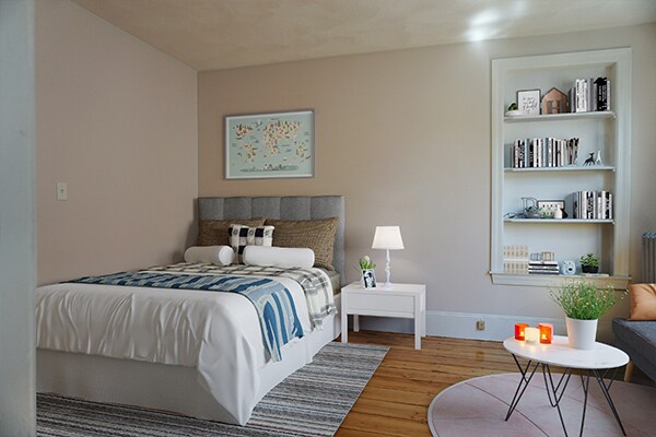 141 Brown St in Waltham, MA - Foto de edificio - Building Photo