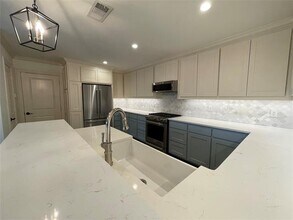 5226 Pensacola Dr in Garland, TX - Building Photo - Building Photo