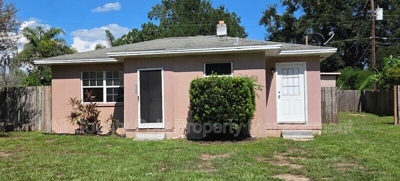 4344 Hedge Dr E in Lakeland, FL - Building Photo