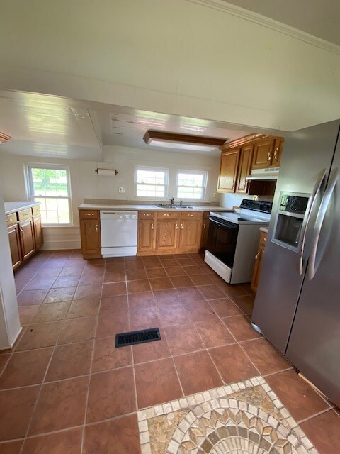 4647 Miles Rd in New Church, VA - Building Photo - Building Photo
