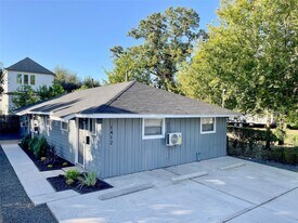 1412 E 35th St in Houston, TX - Building Photo