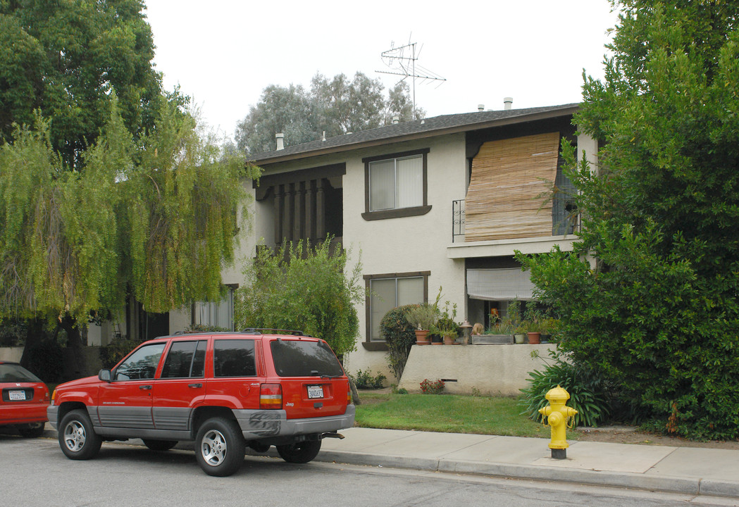 1094 Delna Manor Ln in San Jose, CA - Building Photo