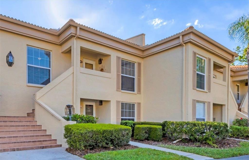 4383 Longmeadow in Sarasota, FL - Foto de edificio