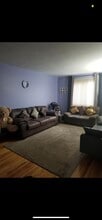 12 Lawrence Dr in White Plains, NY - Building Photo - Building Photo