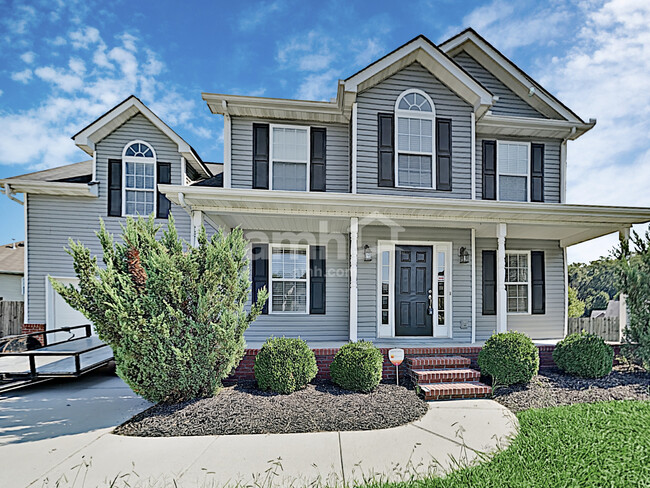 property at 3206 Gaslight Ln