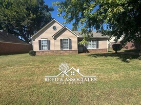 4355 Cleopatra Dr in Memphis, TN - Building Photo