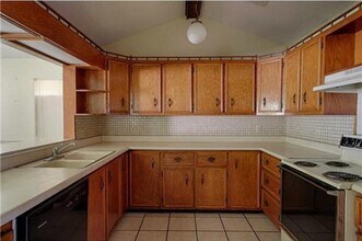 154 Ben Dr in Gulfport, MS - Building Photo - Building Photo