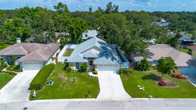 7239 Rangi Dr in Sarasota, FL - Building Photo - Building Photo