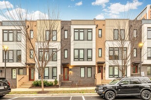 147 Prairie Ln in Alexandria, VA - Building Photo