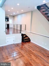 1009 S Chadwick St in Philadelphia, PA - Building Photo - Building Photo