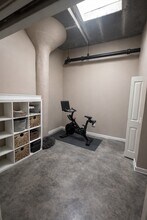 3963 W Belmont Ave in Chicago, IL - Building Photo - Building Photo