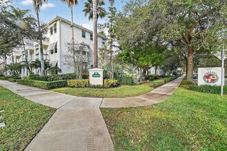 1579 Frederick Small Rd in Jupiter, FL - Building Photo - Building Photo