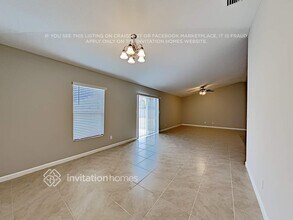 347 NW Bayshore Blvd in Port St. Lucie, FL - Foto de edificio - Building Photo