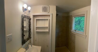 37 Orchard Dr, Unit 37A in Redding, CT - Building Photo - Building Photo