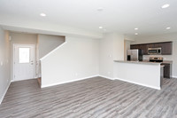 The Villas at Gateway Townhomes in Grimes, IA - Foto de edificio - Interior Photo