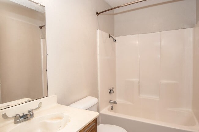 property at 3902 Peperport Dr