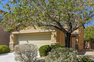10012 Pelham Park Ave in Las Vegas, NV - Building Photo - Building Photo