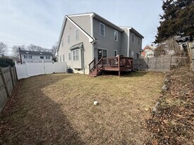 34 Bingham Ave in Dedham, MA - Building Photo