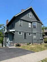 118 Eddy St, Unit 118 Eddy in Ithaca, NY - Foto de edificio - Building Photo