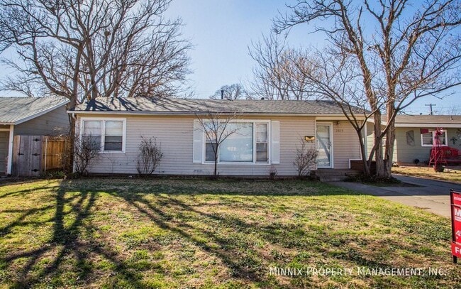2615 45th St in Lubbock, TX - Building Photo - Building Photo