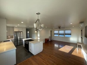 4272 Harbinson Ave in La Mesa, CA - Foto de edificio - Building Photo