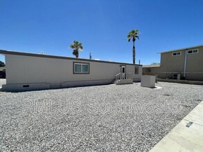 437 Riverfront Dr in Bullhead City, AZ - Building Photo - Building Photo