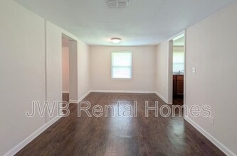 7904 India Ave in Jacksonville, FL - Building Photo - Building Photo