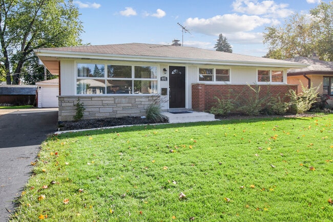 property at 605 N Wille St