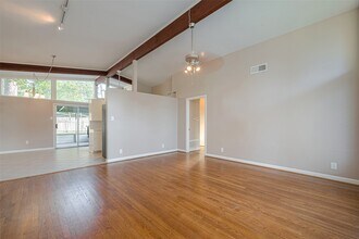 5222 Nina Lee Ln in Houston, TX - Building Photo - Building Photo