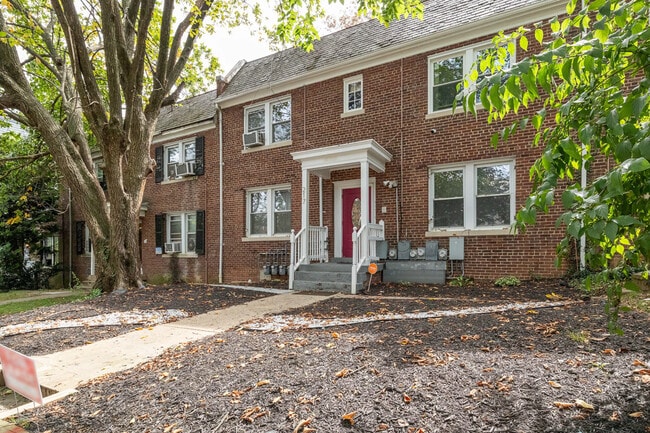 217 Adams St NE, Unit #2