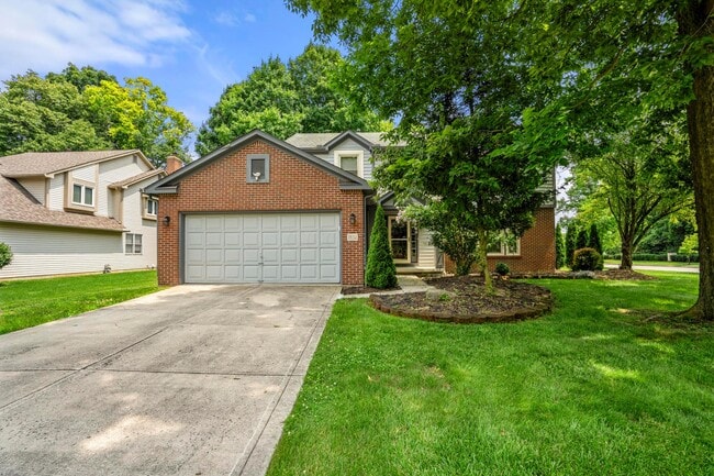 property at 7652 Cashel Ct