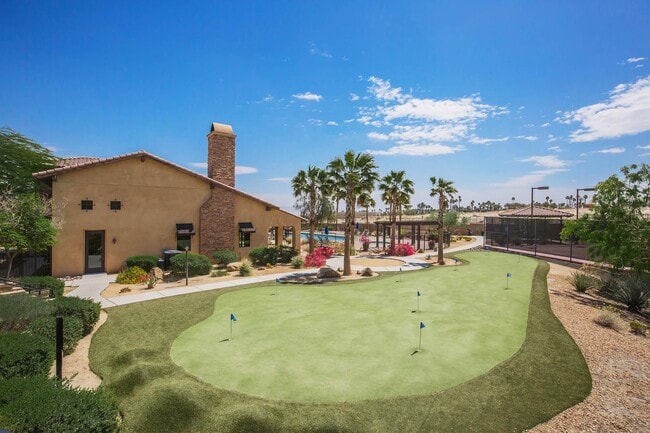 Vineyards at Palm Desert Apartment Homes