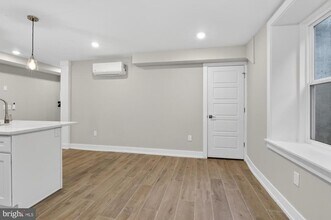 2034 N Front St in Philadelphia, PA - Foto de edificio - Building Photo