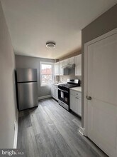 3725-FLOOR-3725-FLOO2 Bonview Ave in Baltimore, MD - Building Photo - Building Photo