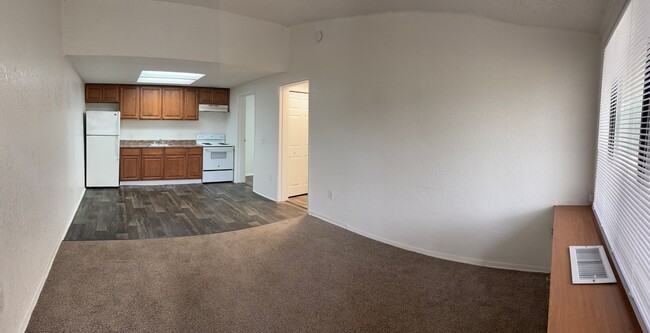 10084 S Nob Hill Cir in Tamarac, FL - Building Photo - Building Photo