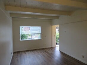 218 Mountain Way in Santa Cruz, CA - Building Photo - Building Photo