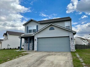 11307 Narrowleaf Dr in Indianapolis, IN - Building Photo - Building Photo