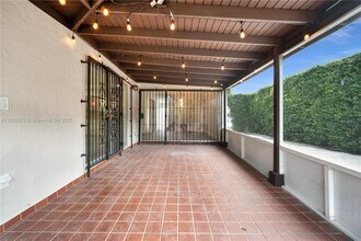 11797 SW 14th Terrace in Miami, FL - Building Photo - Building Photo