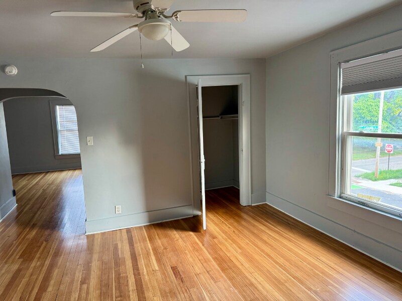 302 N Colorado Ave in Indianapolis, IN - Building Photo