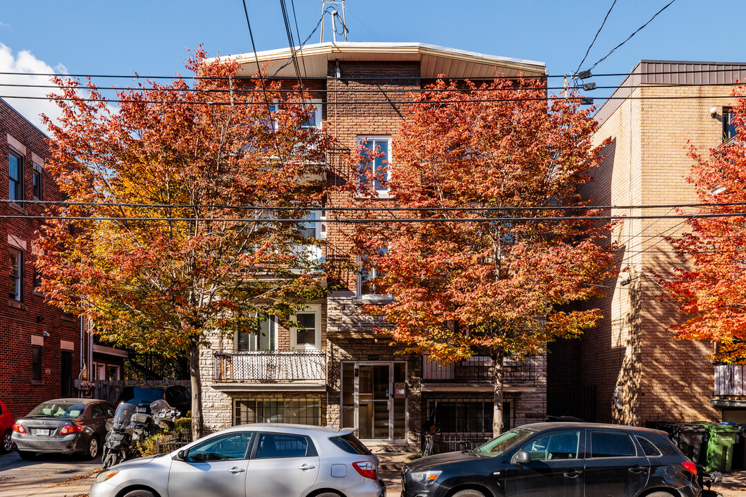 3925 Claude Rue in Verdun, QC - Building Photo