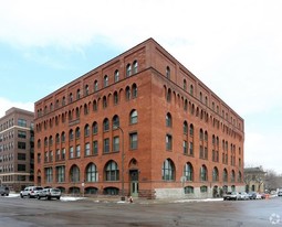 Lindsay lofts Apartments