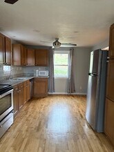 1122 Cloverfield Dr in Pittsburgh, PA - Building Photo - Building Photo