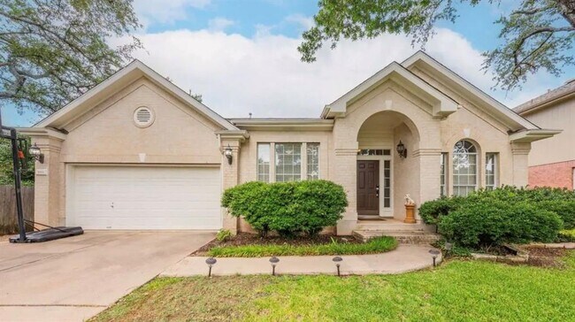 property at 1611 Sharon Pl