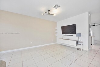 10013 SW 228th Terrace in Miami, FL - Building Photo - Building Photo