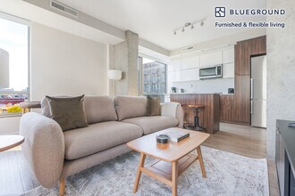 301 M St SW in Washington, DC - Building Photo - Building Photo