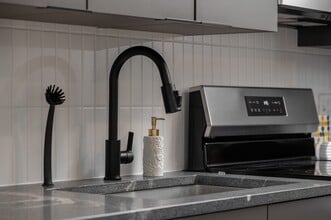 The Park in Cleveland, OH - Building Photo - Building Photo