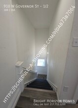 910 W Governor St in Springfield, IL - Building Photo - Building Photo