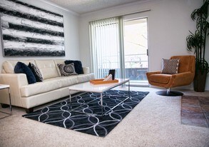 One Townecrest Apartments in Mesquite, TX - Building Photo