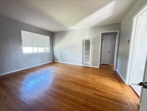 1265-1271 Parkington Ave in Sunnyvale, CA - Building Photo - Building Photo