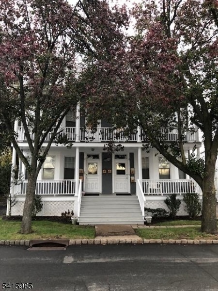 property at 17 Bowers Ln